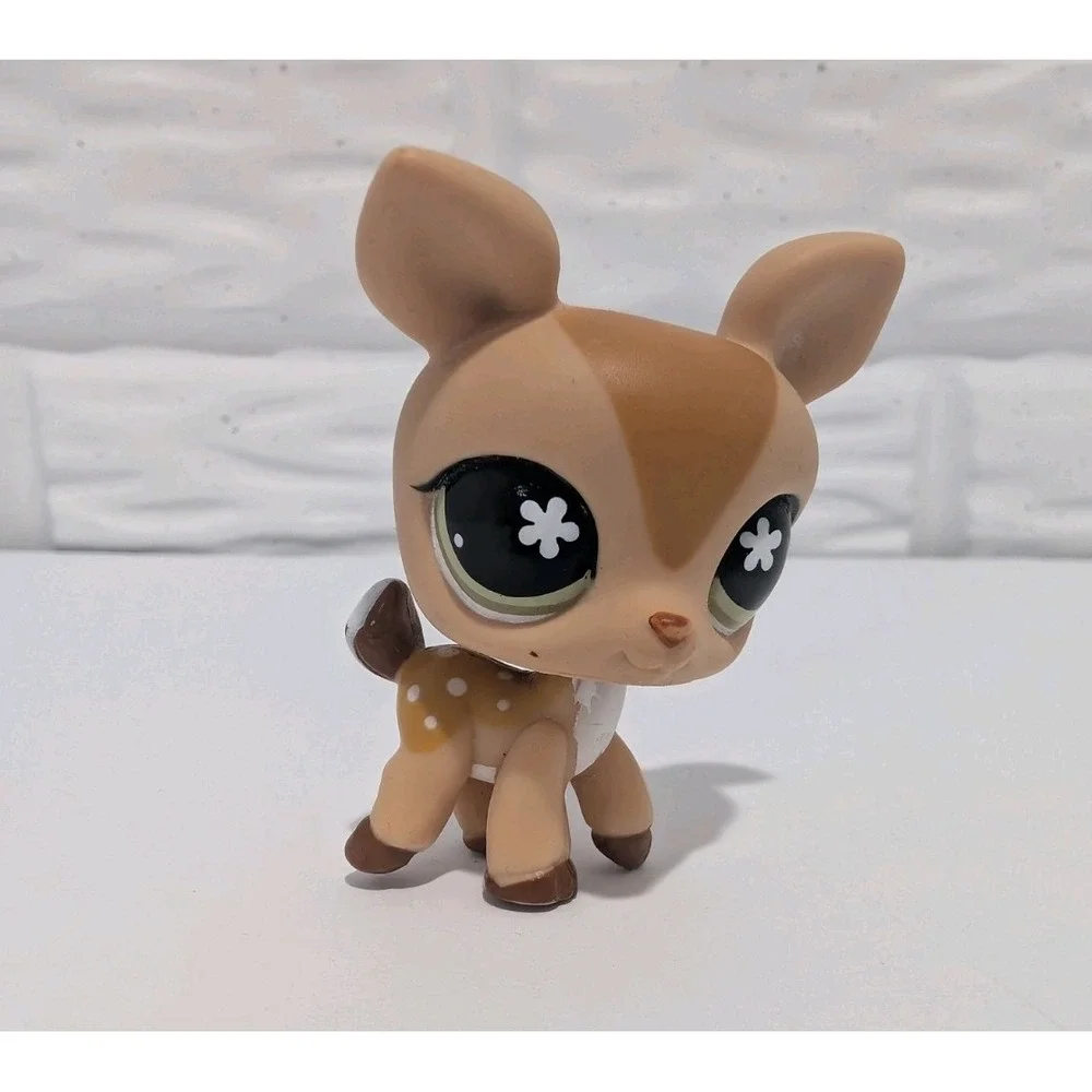 LPS Deer Fawn Figure #634 with Green Flower Eyes Authentic Littlest Pet Shop